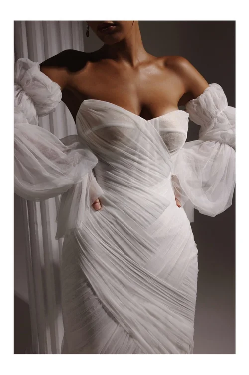 VIENNA in BLUSH by HERA [US SIZE 10/12]